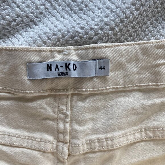 Cream Denim High-Waisted Shorts by NAK-D, Size 44 ππ - Picture 4 of 4
